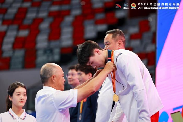 全国青年体操U系列冠军赛收官：19支代表队云集