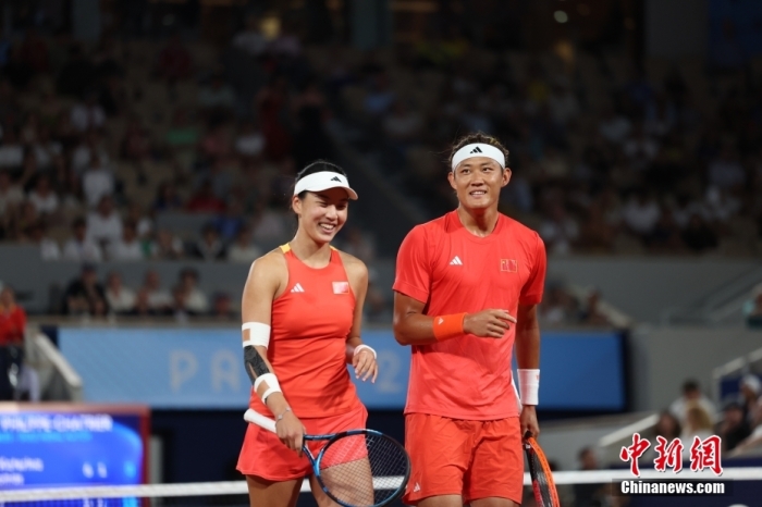 奥运早报：张之臻／王欣瑜创造历史，中国男单