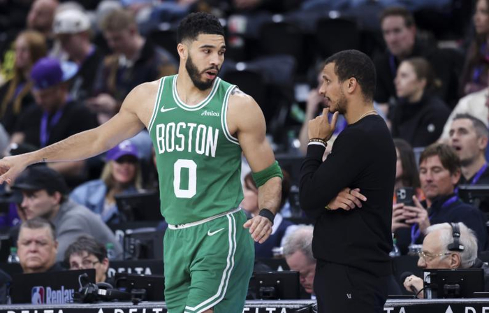 塔图姆爆发率队大胜黄蜂 绿军伤病潮中显露争冠